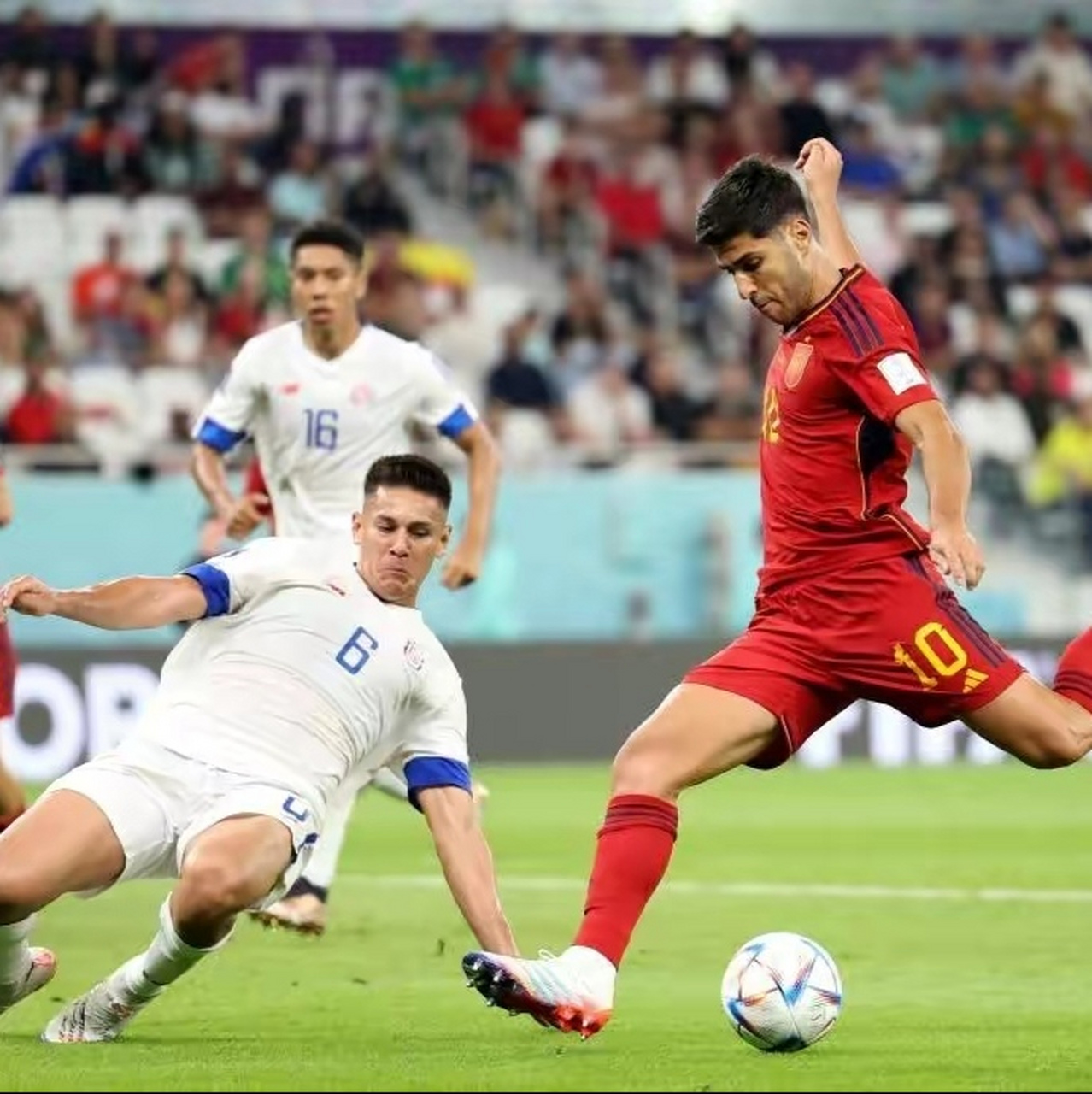 IM电竞平台-西班牙强队对决,球场上气氛热烈怎么办