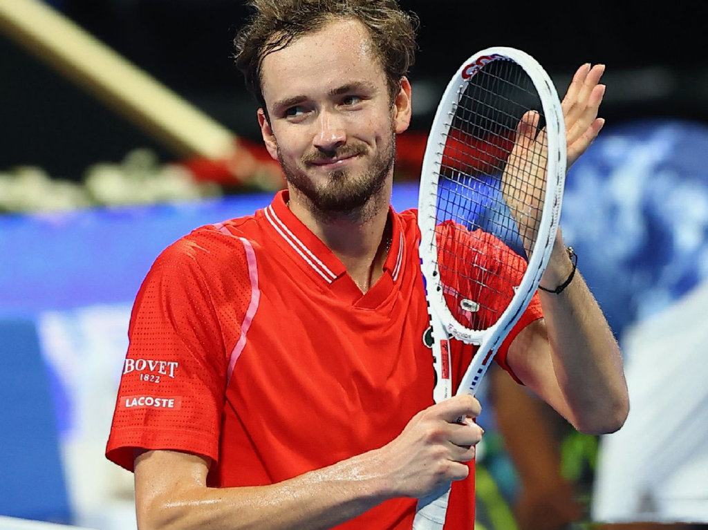 哈登愤怒拒快船投火箭