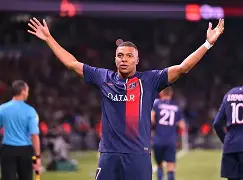 美国最出名的足球运动员